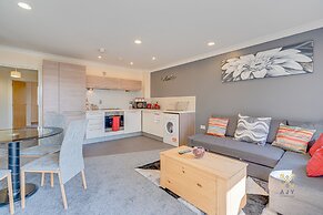 Mica Point City Centre Apartment