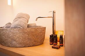 B&B The Butcher's Wife