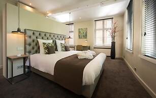 B&B The Butcher's Wife