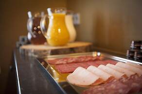 B&B The Butcher's Wife