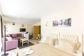 Taksim Ruby Suites