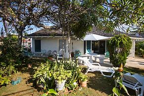 Yellow Canary Beach Villa
