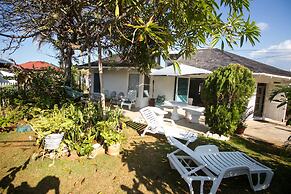 Yellow Canary Beach Villa