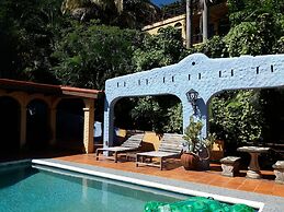 Reef View Pavilion Villas and Condos