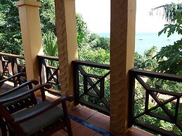 Reef View Pavilion Villas and Condos