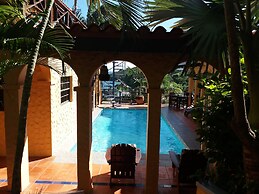 Reef View Pavilion Villas and Condos