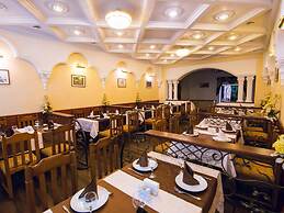 Versal Hotel Complex