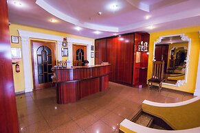 Versal Hotel Complex