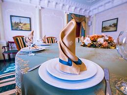 Versal Hotel Complex