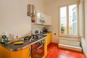 JOIVY Franci's House