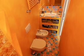 JOIVY Franci's House