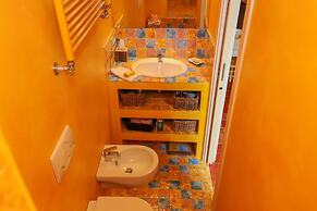 JOIVY Franci's House