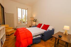 JOIVY Franci's House