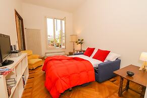 JOIVY Franci's House