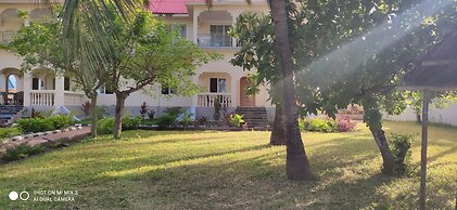 Pwani Silver Sand Beach Hotel