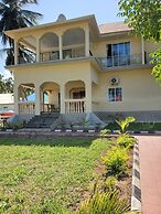 Pwani Silver Sand Beach Hotel