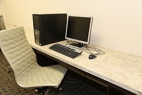 Prairie Moon Inn & Suites Unity