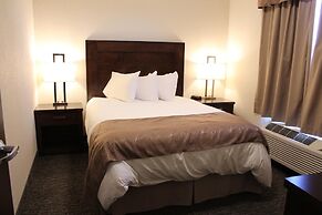 Prairie Moon Inn & Suites Macklin