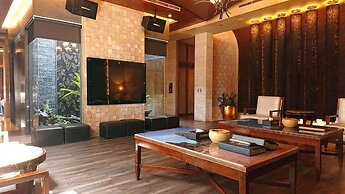 THE YORKER De'luxe Motel