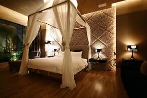 THE YORKER De'luxe Motel