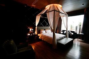 THE YORKER De'luxe Motel