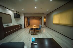 Tabinoteitaku Karstvilla