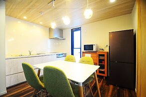 Tabinoteitaku Karstvilla