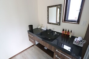 Tabinoteitaku Karstvilla