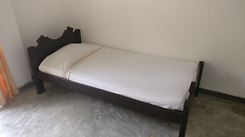 Aluthgedara Guest House