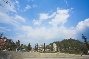 Sapa Cloud Hotel