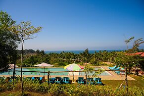 Lover View Pool Bar & Bungalows