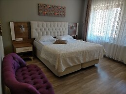 Şehrizade Konakları