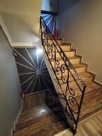 Şehrizade Konakları