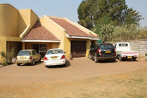 Borrowdale Ground Floor with Poolview