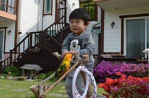 Forest of Color Pension
