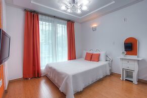 Forest of Color Pension