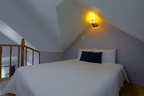 Forest of Color Pension