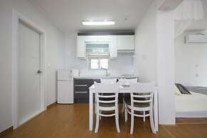 Forest of Color Pension