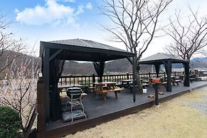 Forest of Color Pension