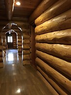 Mori no Log Hotel Kamloops