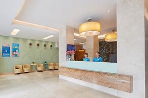 Kaiserdom Hotel Tiyuxi Metro Station