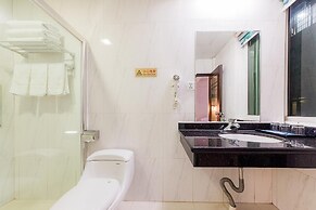 Kaiserdom Hotel Tiyuxi Metro Station