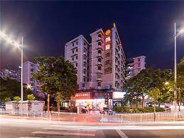 Kaiserdom Hotel Tiyuxi Metro Station