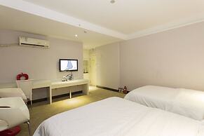 Kaiserdom Hotel Tiyuxi Metro Station