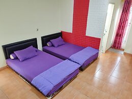 Radio Backpacker Guesthouse