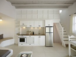 Kallos of Mykonos (previous Leonis Summer Houses)