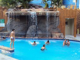 Apartamento Grand Dolphin - Férias em Caldas Novas