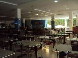 Apartamento Grand Dolphin - Férias em Caldas Novas