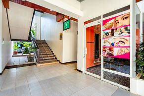 Green Amazon Residence Hotel