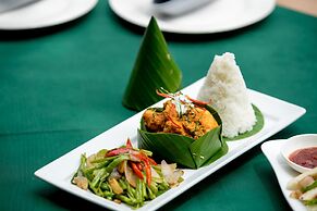 Green Amazon Residence Hotel